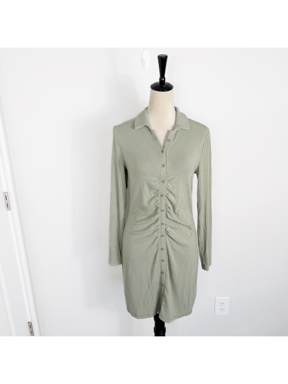 Abercrombie & Fitch Long Sleeve Button Front Ruched Dress Green Womens Medium